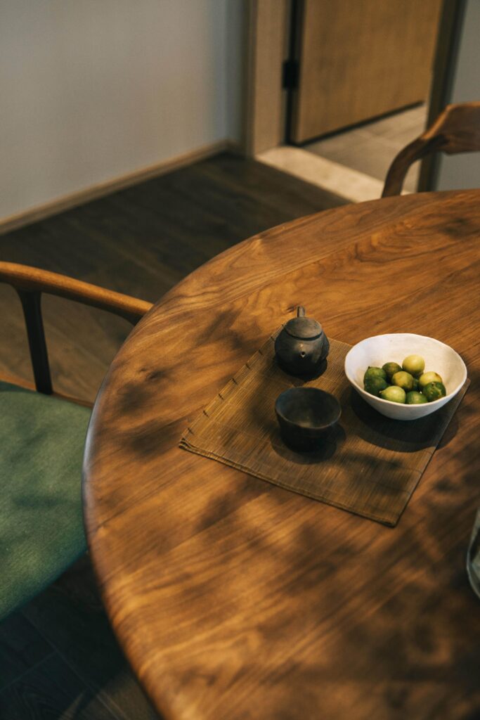 elegant-wooden-table-setting-with-tea-ceremony-elements